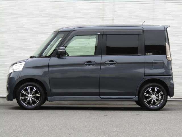 【初めてご購入の方】当社ホームページ「クローバーランドカーズ」で検索！☆簡単審査！全車両ローン仮審査機能付き　☆ご来店予約　☆新着車両　☆ご購入の流れ　など情報満載です。LINEでのお問合せもOK