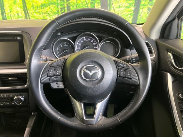【ステアリングスイッチ】運転中、前方から目線をそらすことなく、オーディオ等の操作が可能な便利機能！安心＆快適なドライブを演出してくれます♪