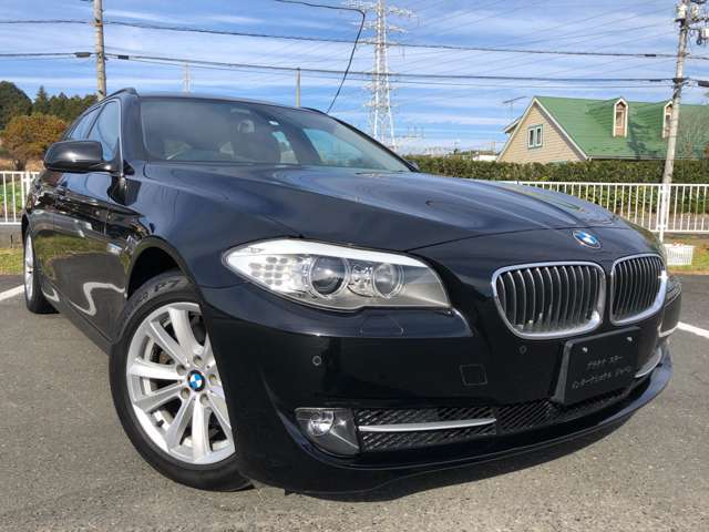 コロナ対策店♪ローン取り扱い店♪H23年式・BMW523iハイラインPKG・走行5.0万キロ・禁煙・カギ2本・車検令いっぱい2年付き♪別途・全国陸送も可能♪気になるお客様はお見積りをお待ちしております