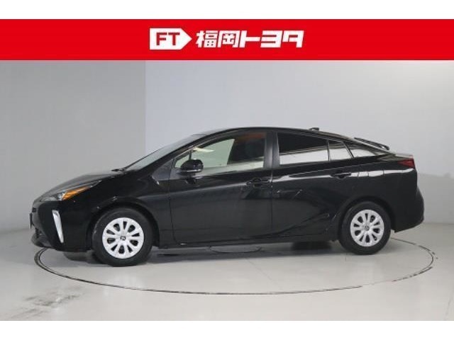 ☆トヨタ認定中古車☆ハイブリットシステム診断書と初度登録年月から10年間（走行20万キロまで）、ハイブリット機構の無料保証が付いています。