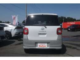 ご自宅まで無料で陸送納車いたします。一部地域は無料陸送の対象外ですが、陸送納車は全国対応可能ですのでお気軽にスタッフまでご相談ください。一部の離島など陸送できない地域もございます。