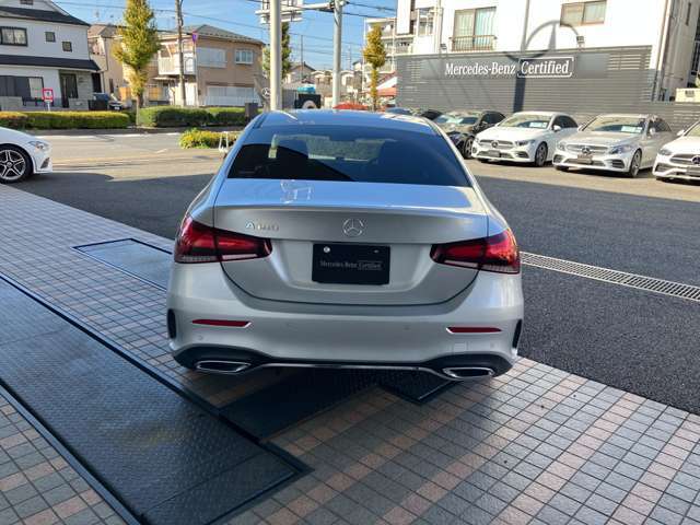 認定中古車2年保証付きです