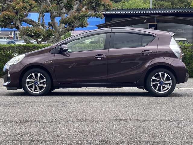 弊社にてお買い上げ頂いたお車が事故にあわれた場合はお電話ください。24時間事故現場へ向かい対応致します、お子様の初めてのお車、心配なのは事故だと思います！