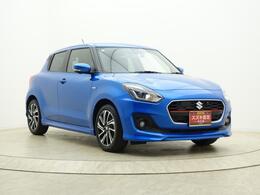 小さな車でも、しっかり未来が・・・？とっても広々してますよ！ぜひ、一度運転席に座ってみてください！世界が変わる・・・かも？