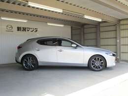 お見積もりやご質問・ご確認などございましたらお気軽にお問い合わせ下さい。もちろん何かお車に関するご相談や店舗情報などお車以外のお問い合わせも承っております。