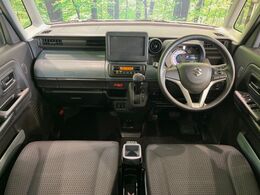 グループ総在庫数約30，000台！！全国の系列店からメーカー・車種問わずご紹介出来るので、あなたにピッタリのお車が見つかるはずです♪まずはお問い合わせ下さい☆