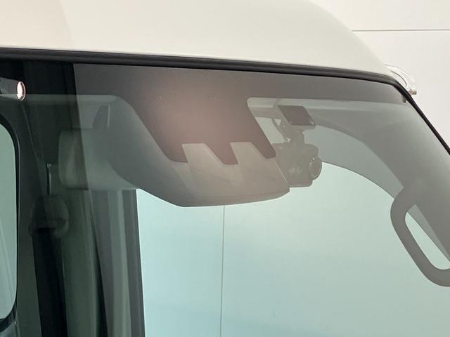 品質へのこだわり！フロアマットやシートなど車内をキレイに清掃し、ニオイや汚れなどを徹底的にクリーニングしてもらっております。室内はピカピカです☆