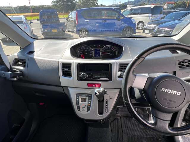 インパネ全体　追加料金にてオーディオ交換可能です