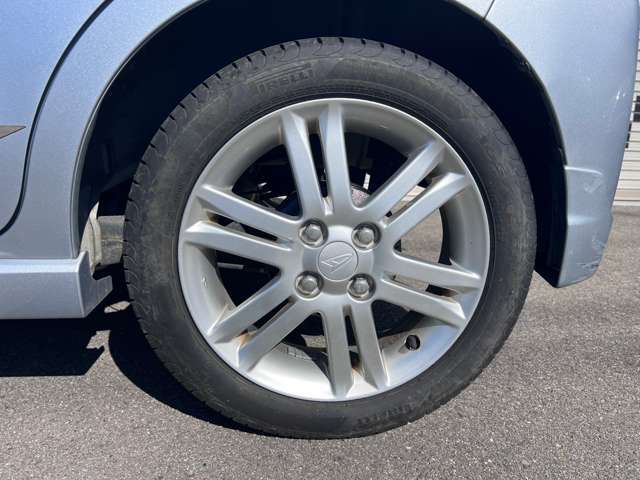 社外ホイール追加料金にて交換可能です