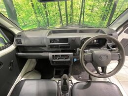 グループ総在庫数約30，000台！！全国の系列店からメーカー・車種問わずご紹介出来るので、あなたにピッタリのお車が見つかるはずです♪まずはお問い合わせ下さい☆