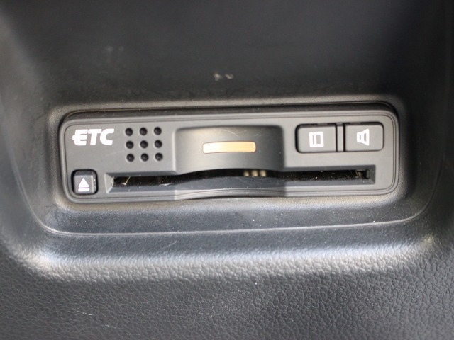 ETC車載器付ですので高速道路の料金所もノンストップです！