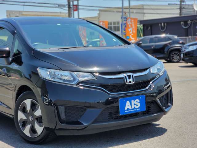 ★お店の取り扱いサービス★新車、中古車販売！輸入車販売！高価買取！自動車保険！車検！整備！板金塗装！カーナビ、各種パーツ販売取付！カークリーニング＆各種コーティングなど、ご納車後もフルサポート！