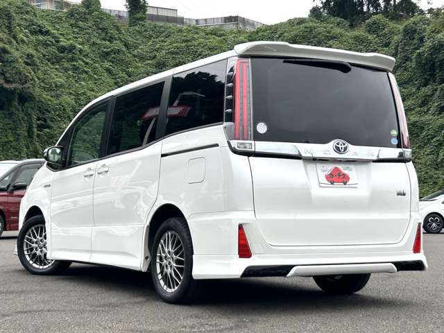 人気の秘密はここにあり！！トータルバランスがバッチリな1台です！！おすすめです！！！