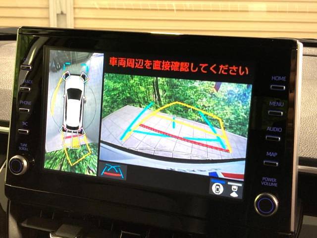 【パノラミックビューモニター】専用のカメラにより、上から見下ろしたような視点で360度クルマの周囲を確認することができます☆死角部分も確認しやすく、狭い場所での切り返しや駐車もスムーズに行えます。