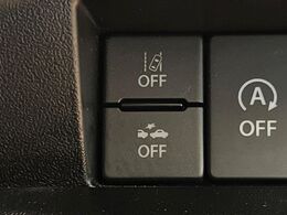 【スズキ　セーフティサポート】走行中に前方の車両等を認識し、衝突しそうな時は警報とブレーキで衝突回避と被害軽減をアシスト。より安全にドライブをお楽しみいただけます。