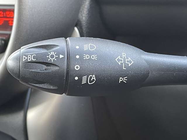 リベラーラでは、通常のオートローン（最長120回払い）の他にも「残価設定プラン」など、様々なお支払プランをご用意しております。※審査の結果、ご期待に添えない場合もございます。