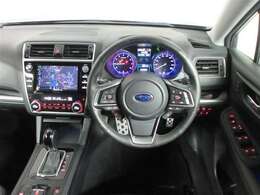 運転席はその車の重要ポイント。ぜひ実際にご乗車ください。お待ちしてます。