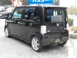 こちらのムーヴコンテカスタムはオークション評価5点中4点評価がついている状態の良い車両になります＾＾定休日無しで営業しておりますので、お気軽にお立ち寄り下さい＾＾