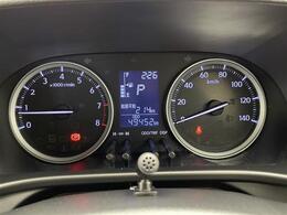 【スピードメーター】メーターがシンプルで見やすく運転しやすいですね！