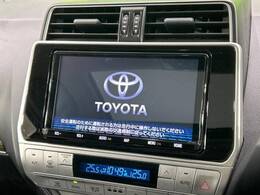 【純正9型ナビ】人気の純正ナビを装備。オーディオ機能も充実しており、Bluetooth接続すればお持ちのスマホやMP3プレイヤーの音楽を再生可能！毎日の運転がさらに楽しくなります！！