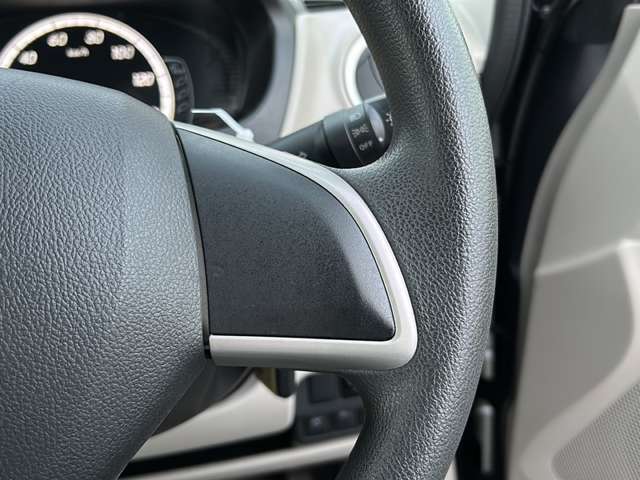 【運転席操作部】快適なドライブを楽しむための機能が装備されています！運転席から触れるので、使いやすいです！除菌プランいれていただくと、さらに清潔で安心していただけます！
