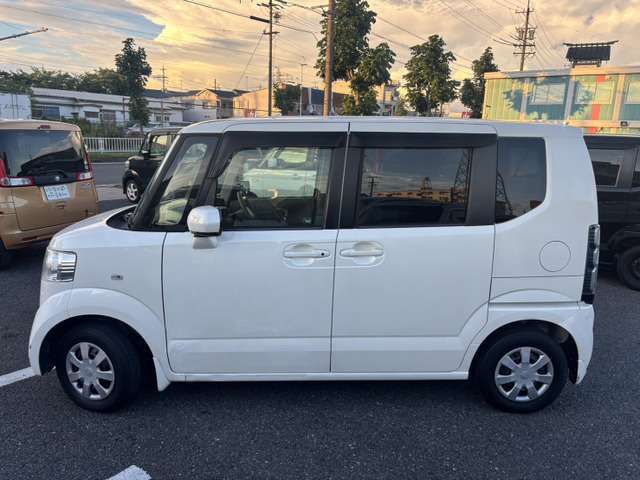 来店の際は事前にお電話頂けますとスムーズにお車をお見せ出来ますので、お気軽に連絡をください！いい車が安い☆彡いい車屋さん♪052-619-6662スタッフ一同心よりお待ちしております！仕上げも他社には負けません！