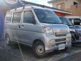 ルーフキャリア付きです☆