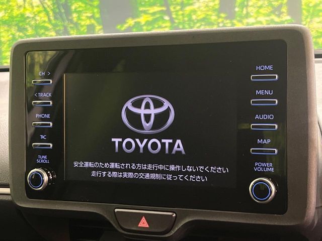 【ナビ機能付きディスプレイオーディオ】ナビ機能搭載の他、お持ちのスマートフォンと連携して、ナビやbluetoothでの音楽再生が可能です♪デザインはもちろん操作性も良好！