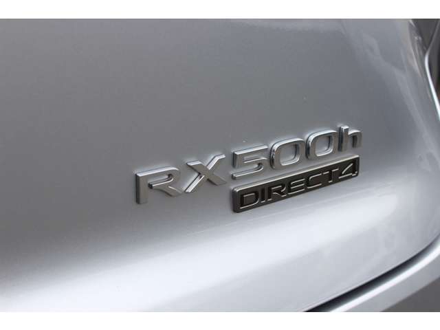 ☆★厳選輸入車専門店サミーオート★☆全台総額表示・徹底クリーニング・無料保証付き♪各種ローンも取り扱っております♪皆様に安心してお選び頂けるよう、わかりやすい説明・状態の開示を徹底しております！！