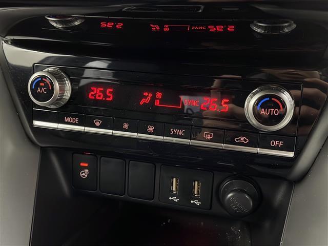 【オートエアコン】車内温度を感知して自動で温度調整をしてくれるのでいつでも快適な車内空間を創り上げます！