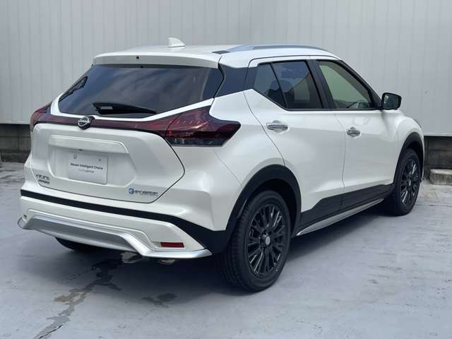 ☆　まだ新しい車ですので、新車の保証がそのまま適用されます♪　☆全国の日産ディーラーで保証修理が受けられます　☆