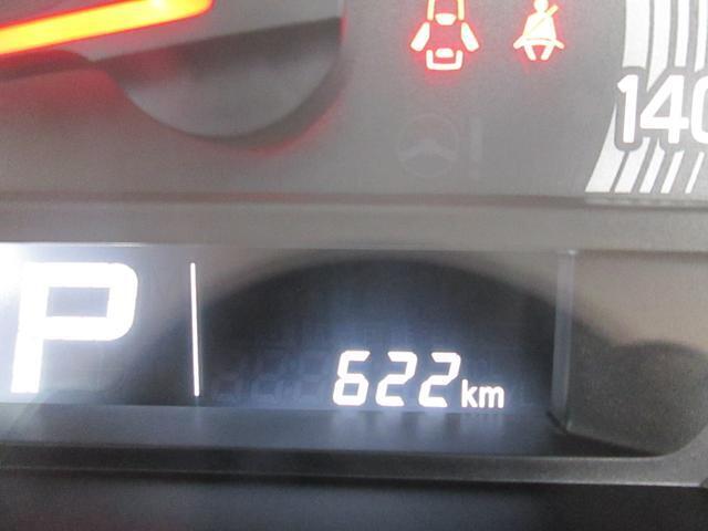 シンプルで見やすいメーターです☆インフォメーションディスプレイには、平均燃費や航続可能距離等の様々な情報が表示され、ユーザー様にお知らせします☆