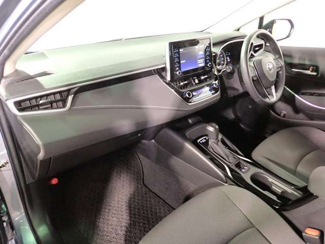 ◆新車・登録済（届出済）未使用車・チョイ乗り車・中古車・アウトレット車まで何でも揃う　『オールメーカーセレクトカーショップ』　ヴァーサス津店に是非お問い合わせ・ご来店下さい◆