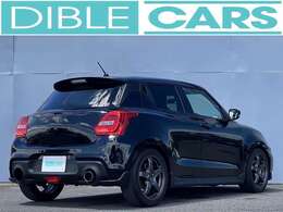 外装の状態も非常に良く、とても綺麗なお車ですがボディコーティング施工により、更に磨き上げてピカピカの状態を維持する人気のボディコーティングプランもご注文時にご利用いただけます。