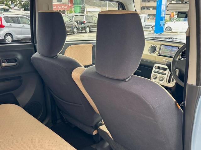 ●ネクステージ西明石店お車の販売・買取だけではなく、定期点検や継続車検、おクルマの修理や自動車保険業務まで、お客様のカーライフをトータルサポートさせていただく体制を整えております。