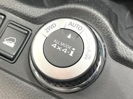 4WDのお車ですので、雪道でも安心です♪降雪地地域にお住まいの方以外にも、ウィンタースポーツが趣味の方や降雪地域へ帰省される機会がある方にもおすすめ！