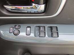 便利なパワーウインドウも完備です！