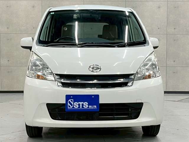 ユーザー様直接仕入れ車両　純正14インチAW　バックモニター　ドライブレコーダー　純正オーディオ　AUX入力端子　アイドリングストップ　電格ドアミラー　サイドバイザー　スマートキー　ETC車載器