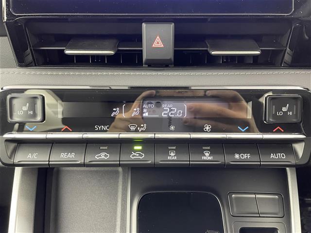 【運転席操作部】快適なドライブを楽しむための機能が装備されています！運転席から触れるので、使いやすいです！除菌プランいれていただくと、さらに清潔で安心していただけます！