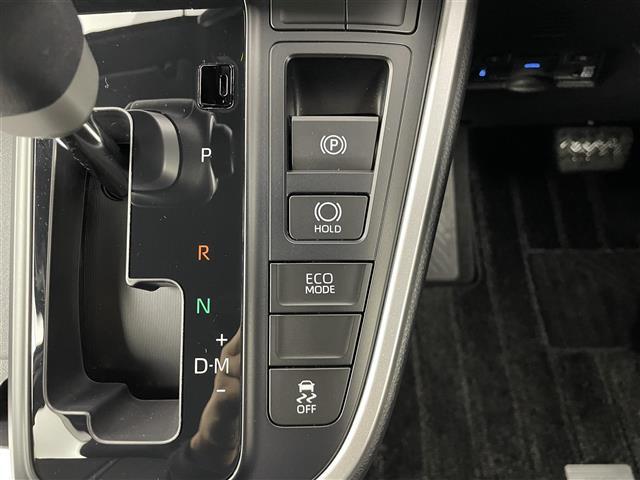 【運転席操作部】快適なドライブを楽しむための機能が装備されています！運転席から触れるので、使いやすいです！除菌プランいれていただくと、さらに清潔で安心していただけます！