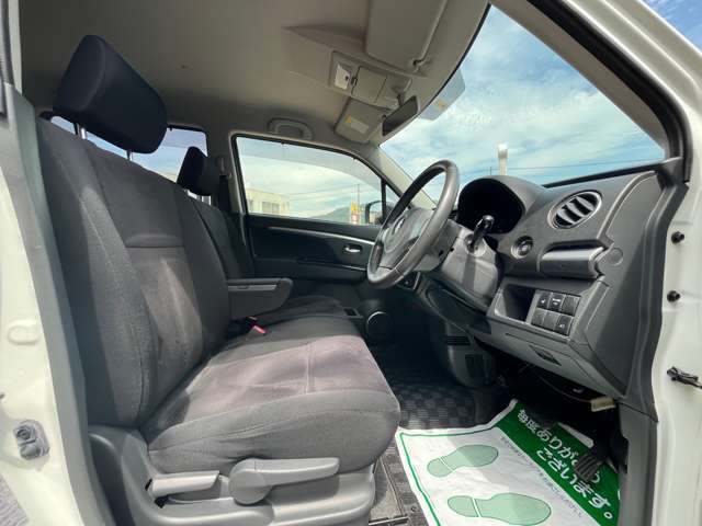 シシドモータースの本社工場には、板金工場も併設しております。職人があなたのお車を元通りに致します！