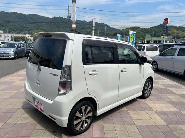 お探しのお車が無い、違う色が良いなどのご要望がありましたらぜひご相談下さい。