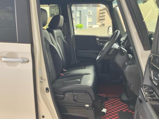 「この車の写真をもっと見たい」「状態が気になる」「この装備はついている？」どんな小さな疑問でもお気軽にお問い合わせください！