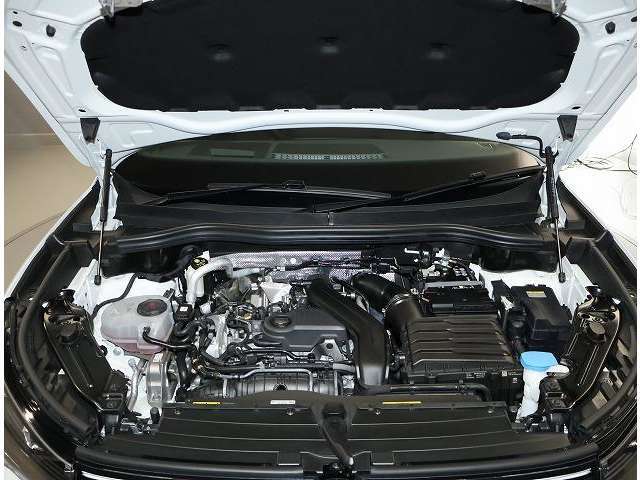 1.5eTSIエンジン48Vマイルドハイブリッドシステム搭載