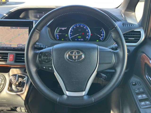 国産車でしたら全車6ヶ月間、走行距離無制限のカーセブン保証をお付けします☆もちろん保証も最大3年間付帯できます！もちろん走行距離は無制限ですので安心♪中古車の不安も解消でき安心してお乗頂けます♪