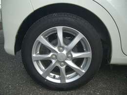 純正14インチアルミ！