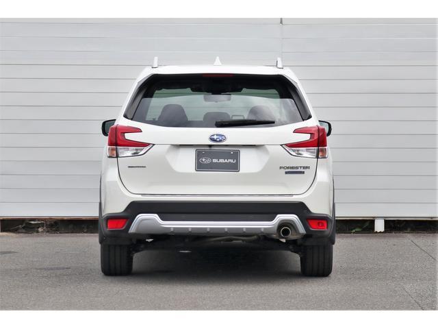 水平対向エンジンと左右対称のパワートレーンで構成された独自のシステム、SUBARUのオールラウンドな走りの愉しさを支えています。