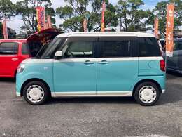 【原川鈑金塗装工場】西日本最大級の自社運営の鈑金塗装工場を完備しております。熟練の技術者が多数在籍し、一般修理や事故修理にも専門のスタッフがしっかり対応しますので安心です。