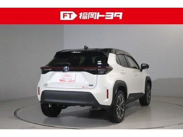 トヨタ認定中古車、評価4。キズ、へこみが少なく全体的に良好です。