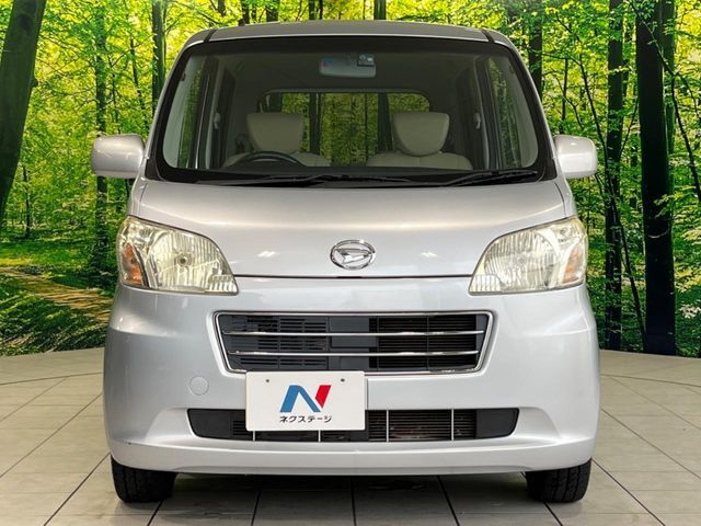 弊社では、全車『修復歴なし』のお車のみ取り扱っております。専任バイヤーによる厳選した仕入れの後、入庫後の車両チェックを行い、ネクステージが認定した高品質な中古車をご提供しております。